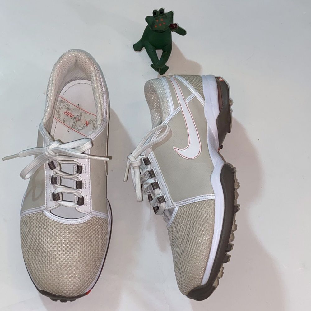 Nike Air Summer Lite Golf Cleats 317620-216 Cream and White Athletic Shoes Sz, 9